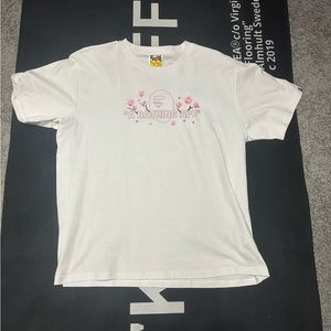 Roses Bape tee, Size XL